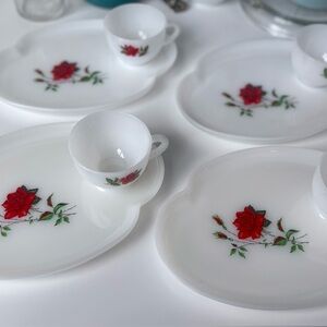 Federal Glass "Rosecrest" milk glass snack set - set of 4